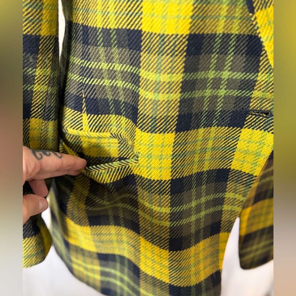 Vintage Jones New York Yellow and Black Plaid Wool Blazer Women's Size 10 - Picture 9 of 15